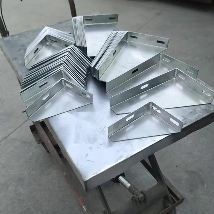 桥架托臂的承重能力如何保证？
